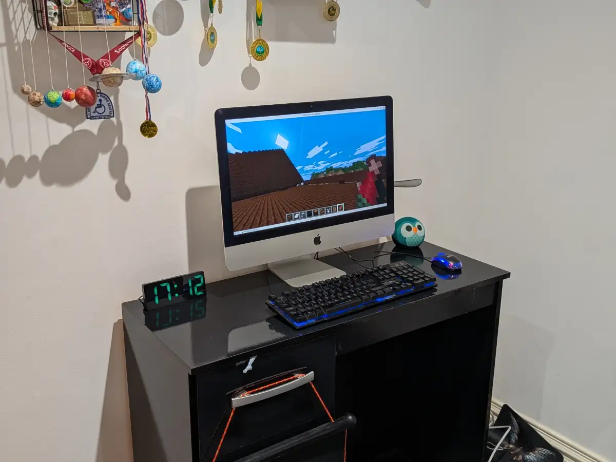 Kid's iMac